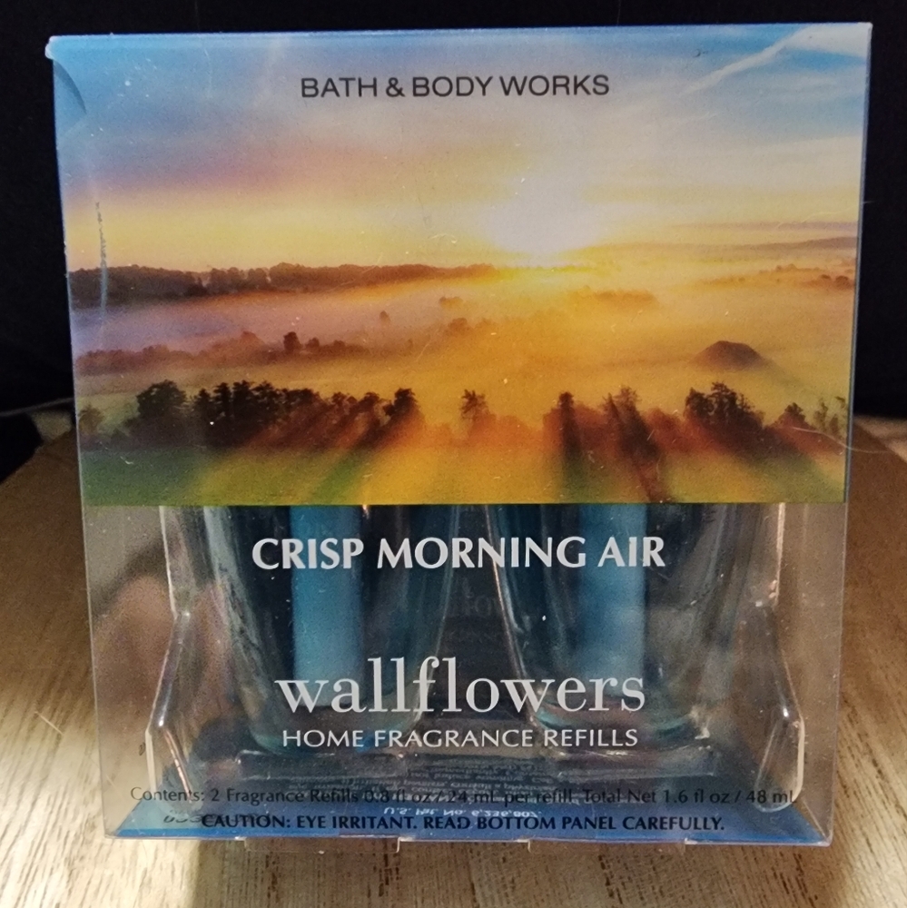 NWT Bath & Body Works 2pc of Crisp Morning Air Refills ( Wildflower ) refills